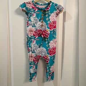 Posh Peanut - Short Sleeve Romper 9-12M